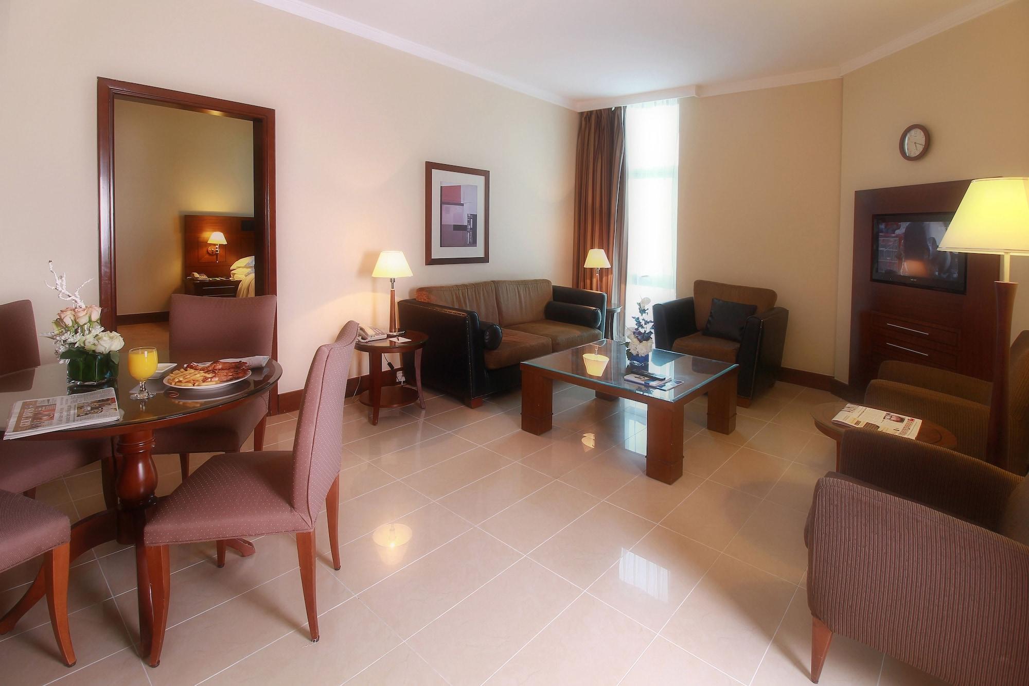 J5 Rimal Hotel Apartments Dubai Bagian luar foto