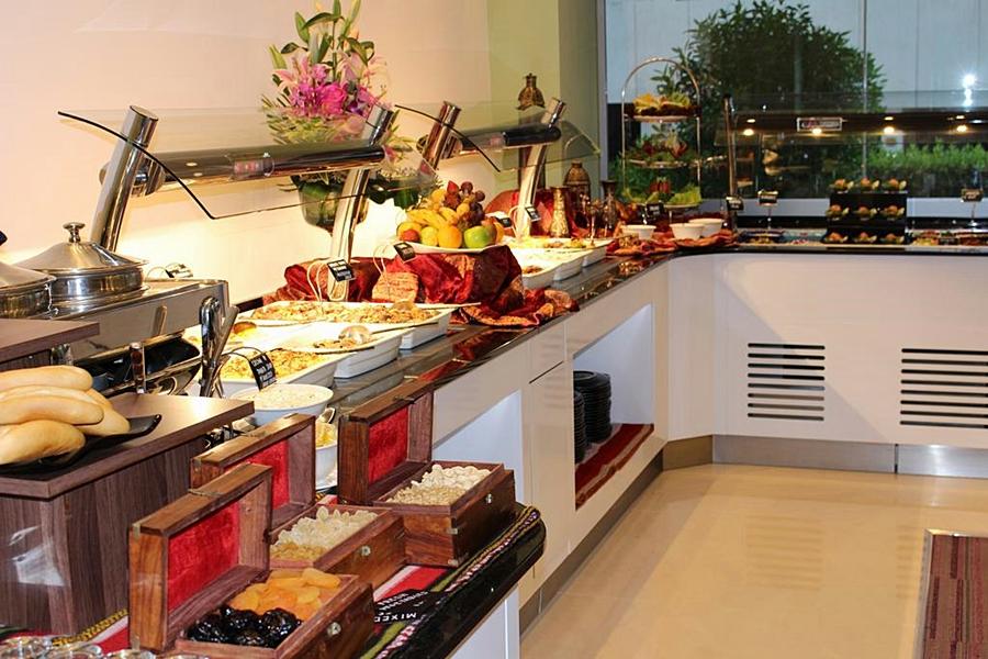 J5 Rimal Hotel Apartments Dubai Bagian luar foto