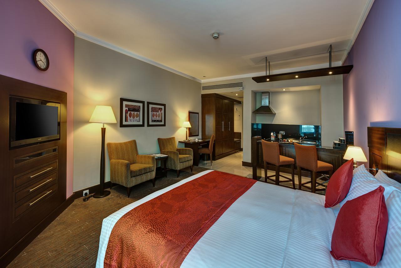J5 Rimal Hotel Apartments Dubai Bagian luar foto