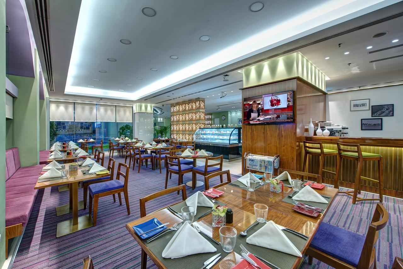 J5 Rimal Hotel Apartments Dubai Bagian luar foto
